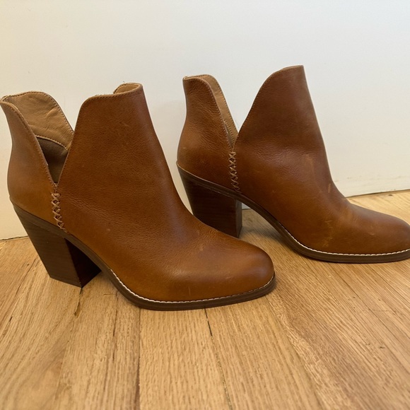 New! Crown Vintage Firiat Bootie - sz 10 - Picture 3 of 8